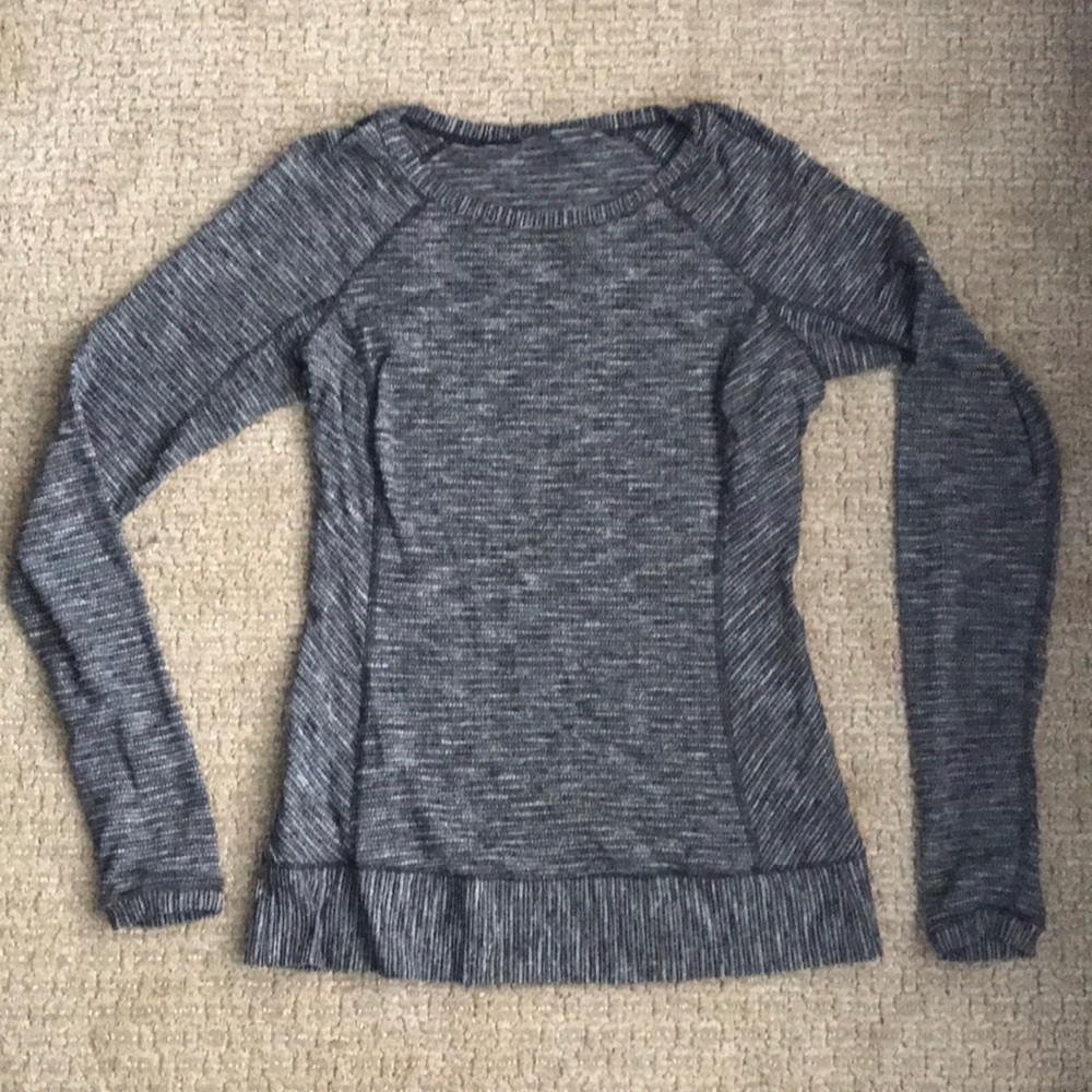 Long sleeve lululemon shirt